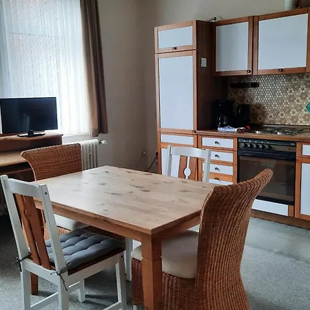 Gemuetliche Ferienwohnung Mit Waldblick Walsrode Exterior photo